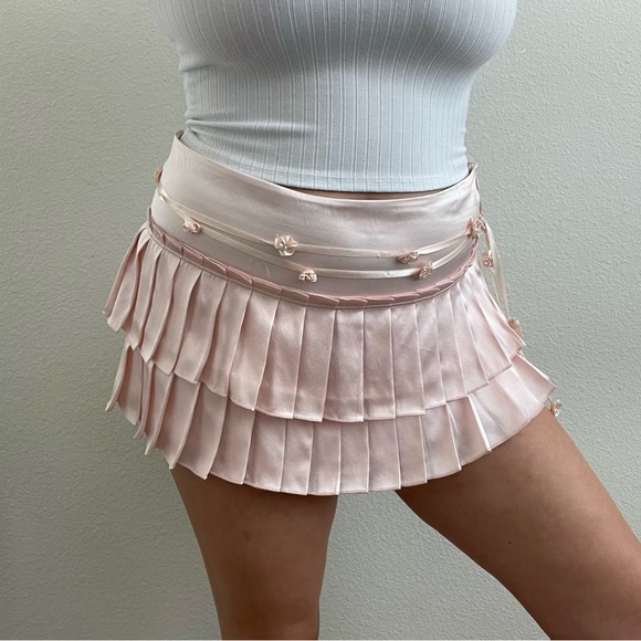 Hollister Dresses & Skirts - !SOLD! HOLLISTER Vintage Y2K Barbie Light Pink Silk Pleated Micro Mini Skirt